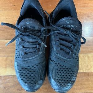 Nike 270’s youth size 5